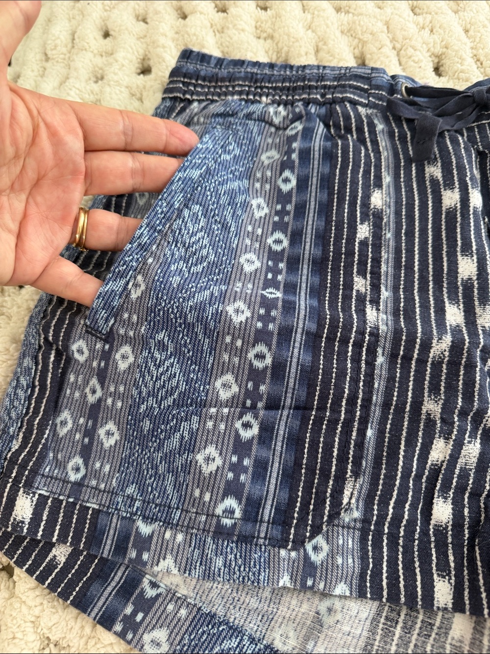 GAP Blue Patterned  Drawstring Shorts - Picture 2 of 9